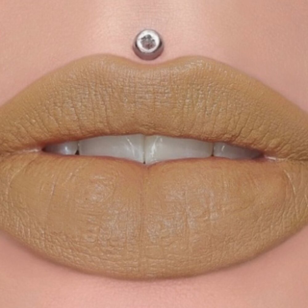 SALE - Jeffree Star Velvet Trap "Unphazed" Lipstick - NIB